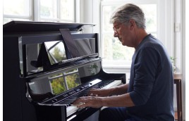 Đánh giá cây đàn digital piano Roland LX708