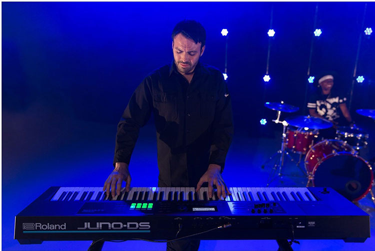 Đàn organ JUNO-DS88 là một cây keyboard lý tưởng cho mọi người chơi