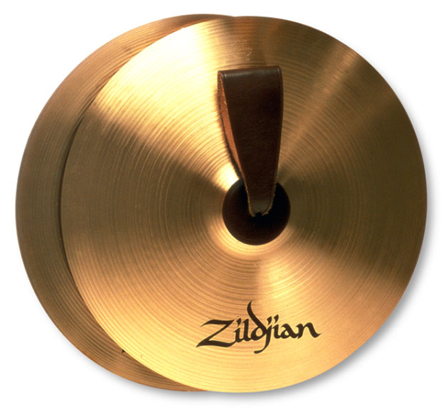 Hohner Brass Cymbals có đường kính 5 inch và đi kèm với tay cầm thuận tiện