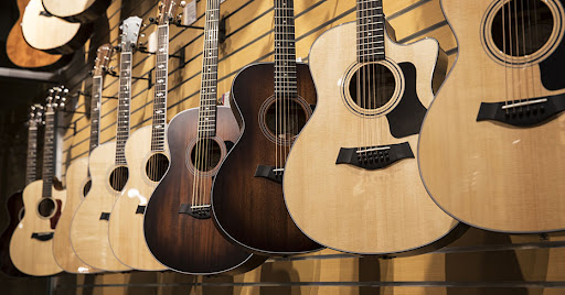 Những cây guitar acoustic Taylor chất lượng cao bạn nên tham khảo
